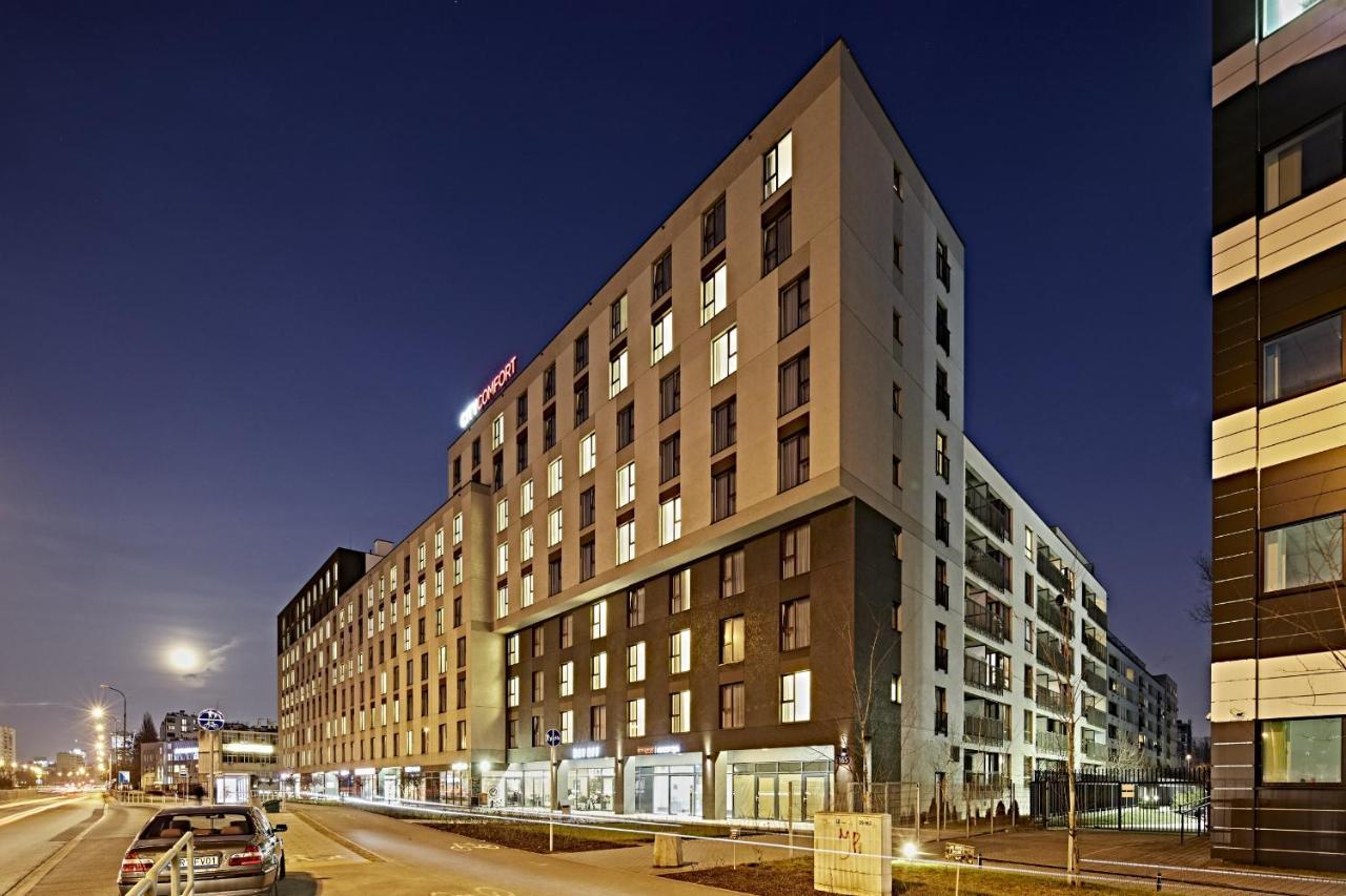 Apartament W Warszawie Dedykowany Parking Podziemny W Cenie, Wifi, Blisko Centrum New Apartment In Warsaw Finished To A High Specification Fitted Out To A High Standard On The 7Th Floor, Wifi, Underground Parking Price Included Εξωτερικό φωτογραφία