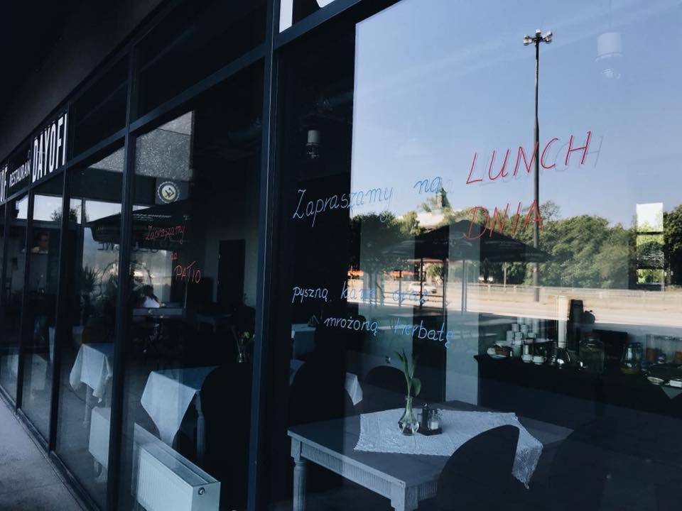 Apartament W Warszawie Dedykowany Parking Podziemny W Cenie, Wifi, Blisko Centrum New Apartment In Warsaw Finished To A High Specification Fitted Out To A High Standard On The 7Th Floor, Wifi, Underground Parking Price Included Εξωτερικό φωτογραφία