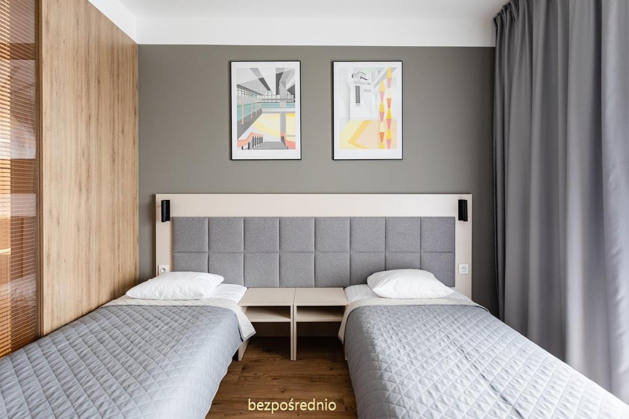 Apartament W Warszawie Dedykowany Parking Podziemny W Cenie, Wifi, Blisko Centrum New Apartment In Warsaw Finished To A High Specification Fitted Out To A High Standard On The 7Th Floor, Wifi, Underground Parking Price Included Εξωτερικό φωτογραφία